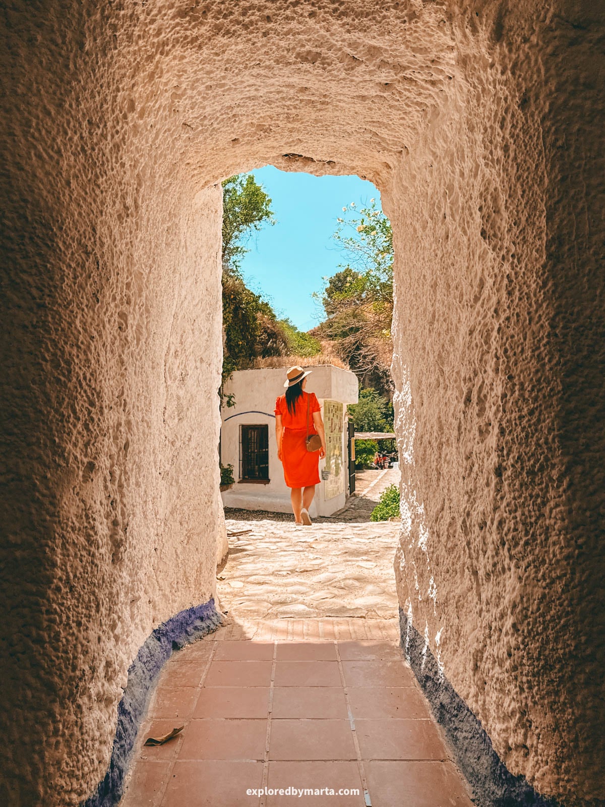 Visiting Museo Cuevas del Sacromonte in Granada, Spain