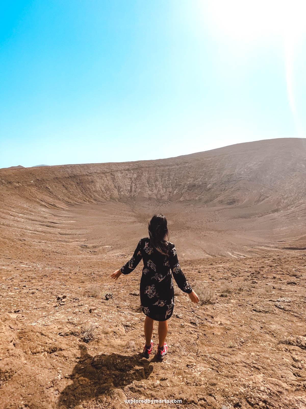 Caldera Blanca crater hike in Lanzarote, Spain