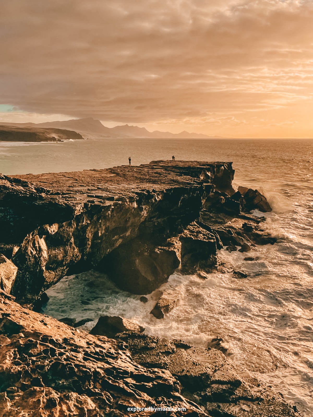 Punta Guadalupe viewpoint next to Playa de La Pared in Fuerteventura, Spain