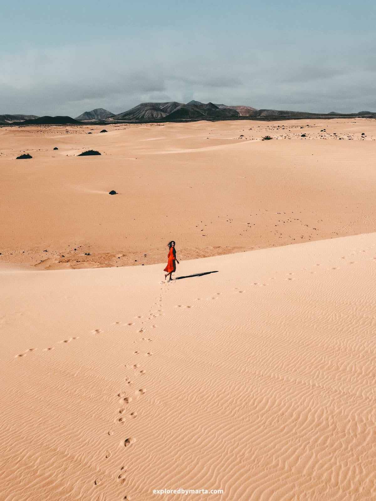 White sand dunes at Corralejo Natural Park in Fuerteventura, Spain